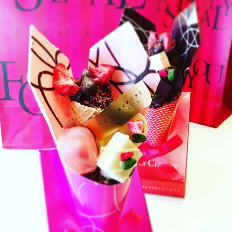 gramercy-newyork_chocolat_strawberry_c&w_05