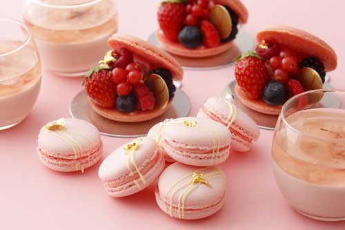 palacehoteltokyo_sakurasweets