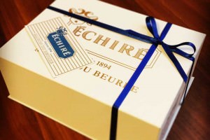 エシレバターケーキの箱