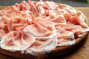 ピアッティ 生ハム　サラミセット