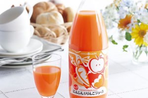 にんじん＆りんごジュース