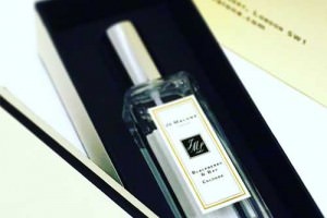 ジョー マローンのブラックベリー ＆ ベイ コロン