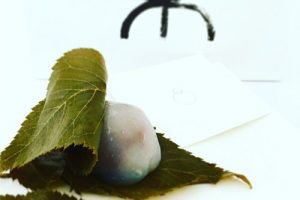 鈴懸の抹茶蕨餅