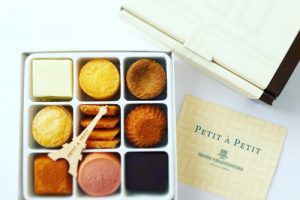 アンリシャルパンティエ,プティ・タ・プティ