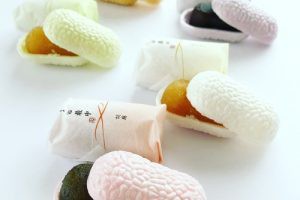 蜂の家のまゆ最中