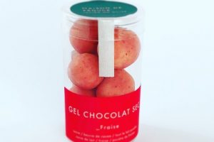 メゾン・ド・フルージュの苺チョコ