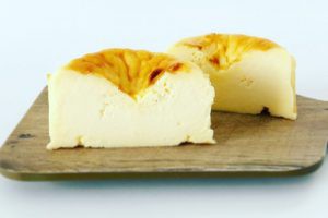 GAZTA（ガスタ）のバスクチーズケーキ