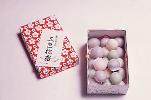 亀屋友永の三色松露