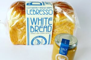 レブレッソの食パン