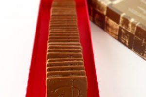 ピエール・エルメ・パリ,キャレ ショコラ オレ エルメ