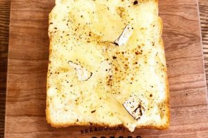 レブレッソの食パン