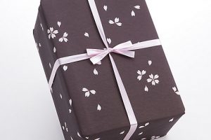 小桜 かりんとうの中缶