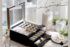 おしゃれなアクセサリーケース