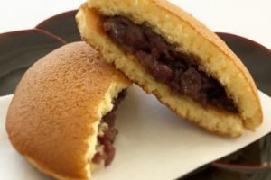 虎ノ門 岡埜栄泉のどらやき