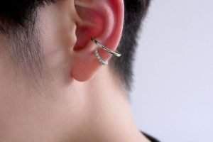 L.A.H. ヴァンドーム青山のイヤーカフ