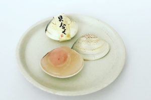 甘春堂の貝合せ