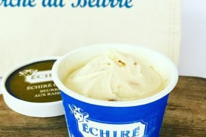 エシレアイスのレーズン味