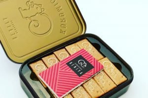 クルミッ子の缶