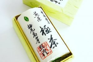 吉田銘茶園の極茶