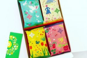 麻布十番あげもち屋の花吹寄せ