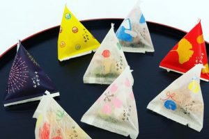 麻布かりんとのかりんと いろは