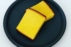 烏鶏庵の烏骨鶏かすていら