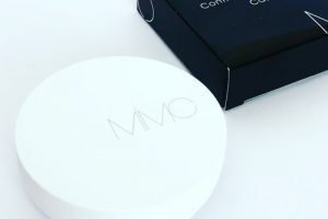 エムアイエムシーのアーストーンコントロールクリアパウダー