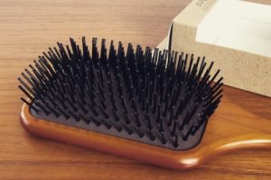 AVEDA（アヴェダ）パドル ブラシ