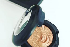 マック,エクストラ ディメンション アイシャドウ