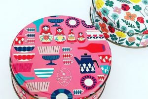 麻布十番・あげもち屋のミニ缶