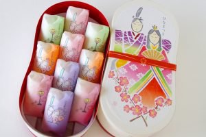 蜂の家,おひなさまのまゆ最中