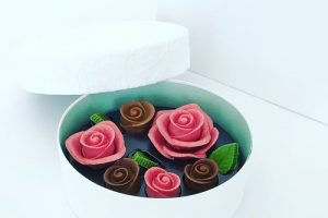 メサージュ・ド・ローズの花束チョコ