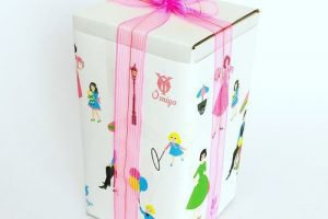 近江屋洋菓子店の包装紙