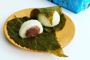 月餅家直正のさくら餅