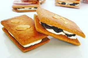 御茶ノ水 小川軒のレーズンウィッチ