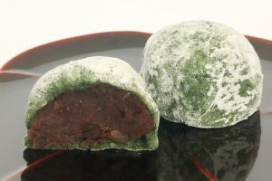 松島屋の草大福の断面