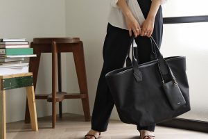 ジルサンダーのフォンポーチ