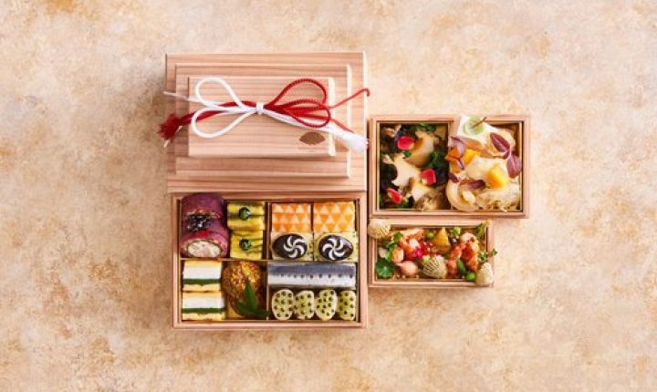 料亭やホテルの高級おせち【2023年】新年の食卓を華やかに