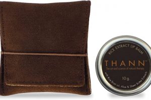 THANNのリップバーム RC