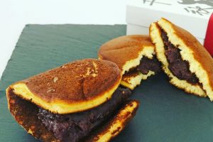 清寿軒のどら焼き