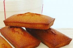 ノワ・ドゥ・ブールの焼き立てフィナンシェ