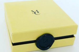 メゾン・ショーダンのパヴェ　ノワール