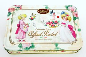 カファレルのアンティーク缶