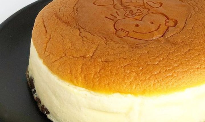 りくろーおじさんのチーズケーキはお値段以上の満足感！お土産にも大人気