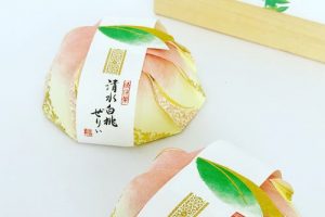宗家源吉兆庵の清水白桃ぜりぃ