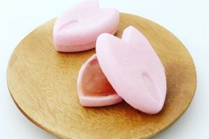 三原堂の播磨坂（チェリー餡）