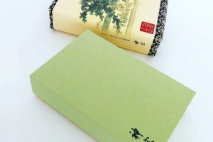 神宗の佃煮と箱入りパッケージ