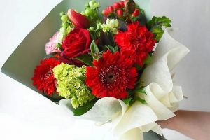 ピュアブーケの母の日のフラワーギフト