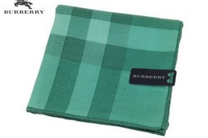 バーバリー　ハンカチ　男性