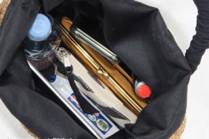 カシュカシュのかごバッグ